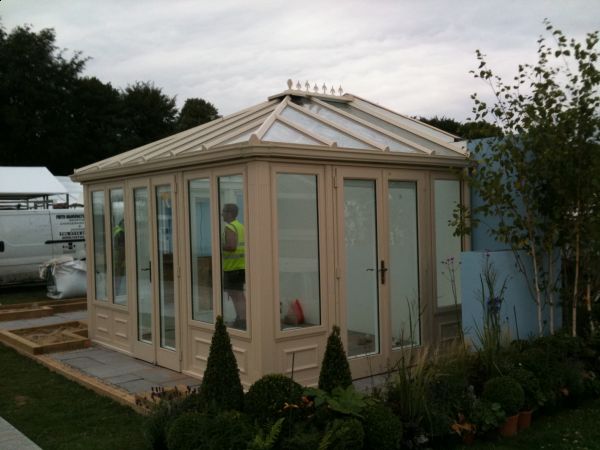 Beige Conservatory